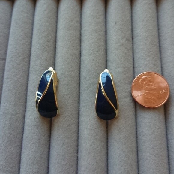 CROWN TRIFARI BLUE ENAMEL CLIP-ON EARRINGS - Picture 8 of 9